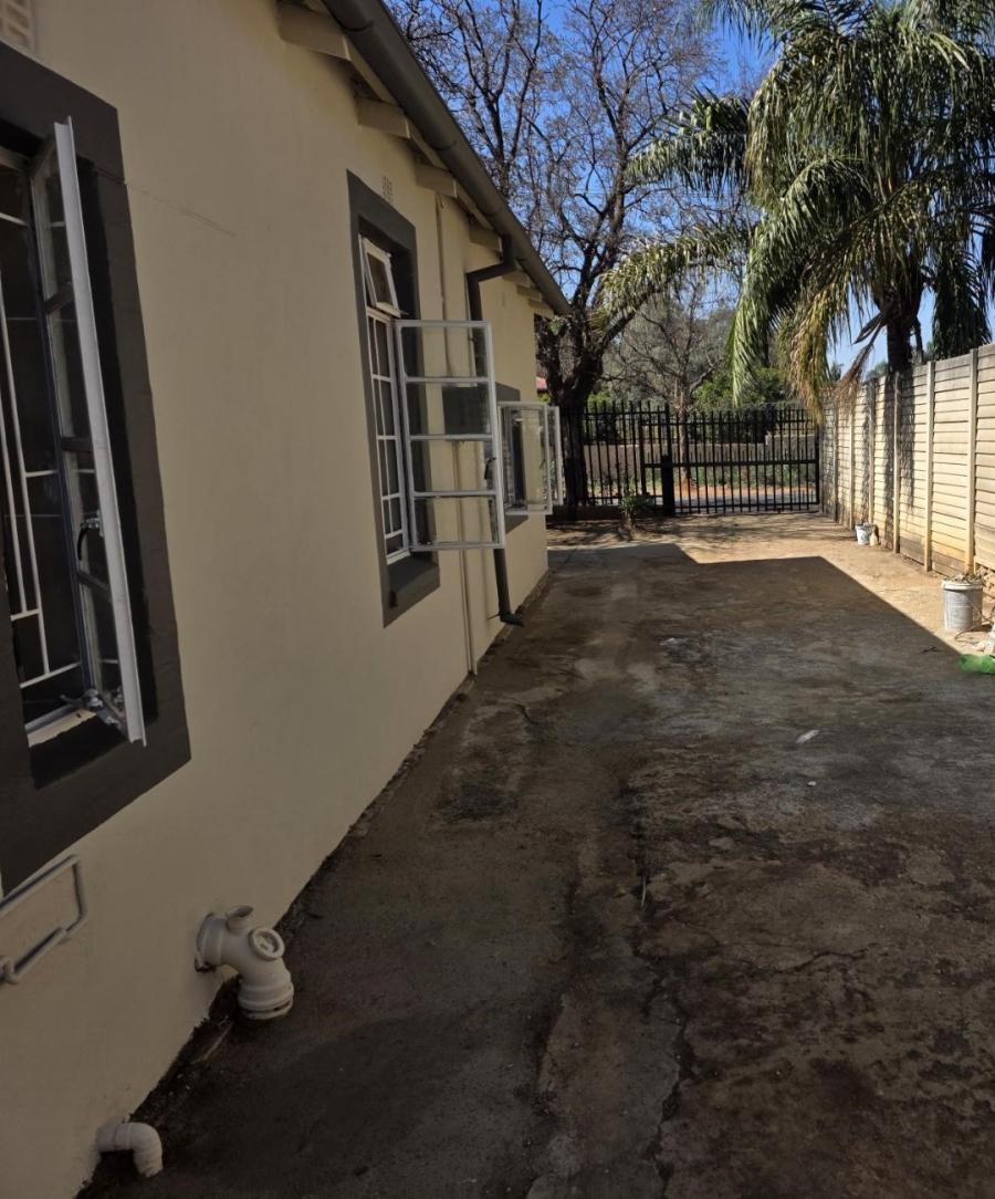 3 Bedroom Property for Sale in Booysens Gauteng