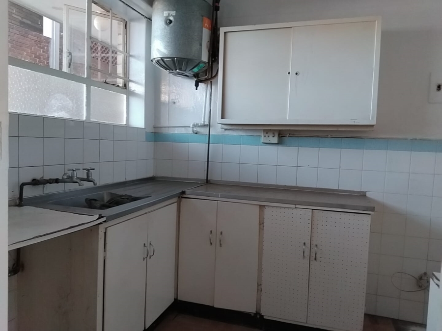 To Let 3 Bedroom Property for Rent in Florida Park Gauteng