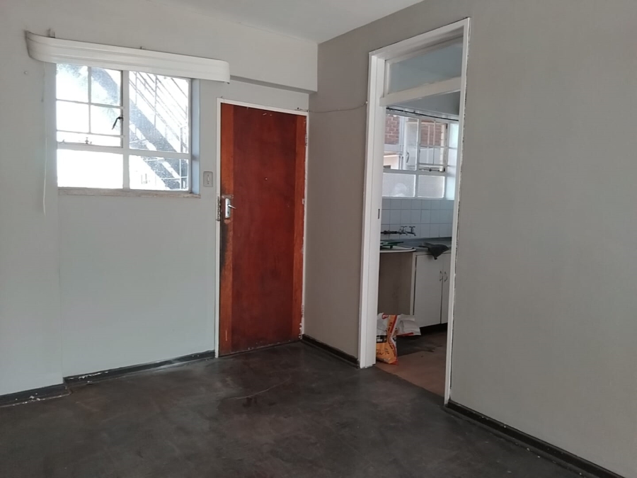 To Let 3 Bedroom Property for Rent in Florida Park Gauteng