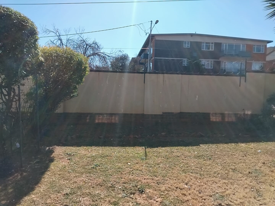 To Let 3 Bedroom Property for Rent in Florida Park Gauteng