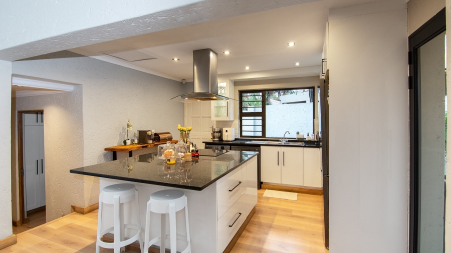 To Let 3 Bedroom Property for Rent in Magaliessig Gauteng