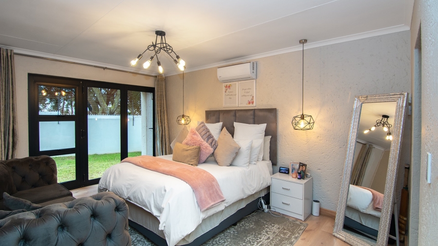 To Let 3 Bedroom Property for Rent in Magaliessig Gauteng
