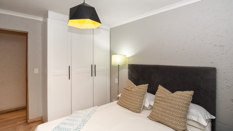 To Let 3 Bedroom Property for Rent in Magaliessig Gauteng