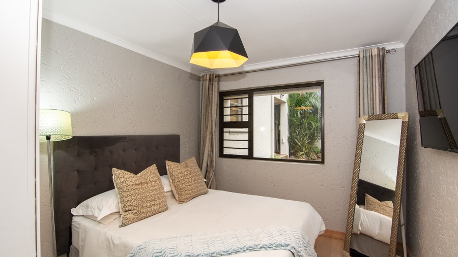 To Let 3 Bedroom Property for Rent in Magaliessig Gauteng