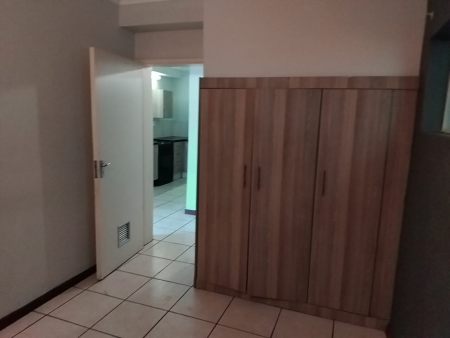 To Let 2 Bedroom Property for Rent in Ferndale Gauteng