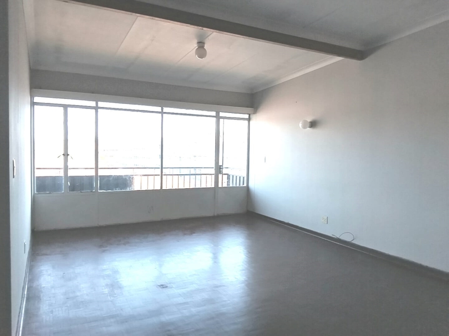 To Let 2 Bedroom Property for Rent in Florida Park Gauteng