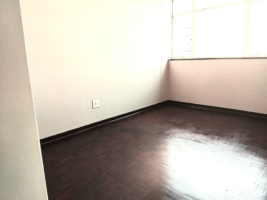 To Let 2 Bedroom Property for Rent in Florida Park Gauteng