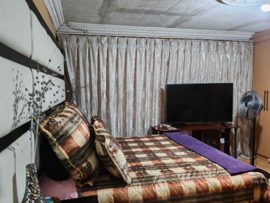 3 Bedroom Property for Sale in Soshanguve DD Gauteng