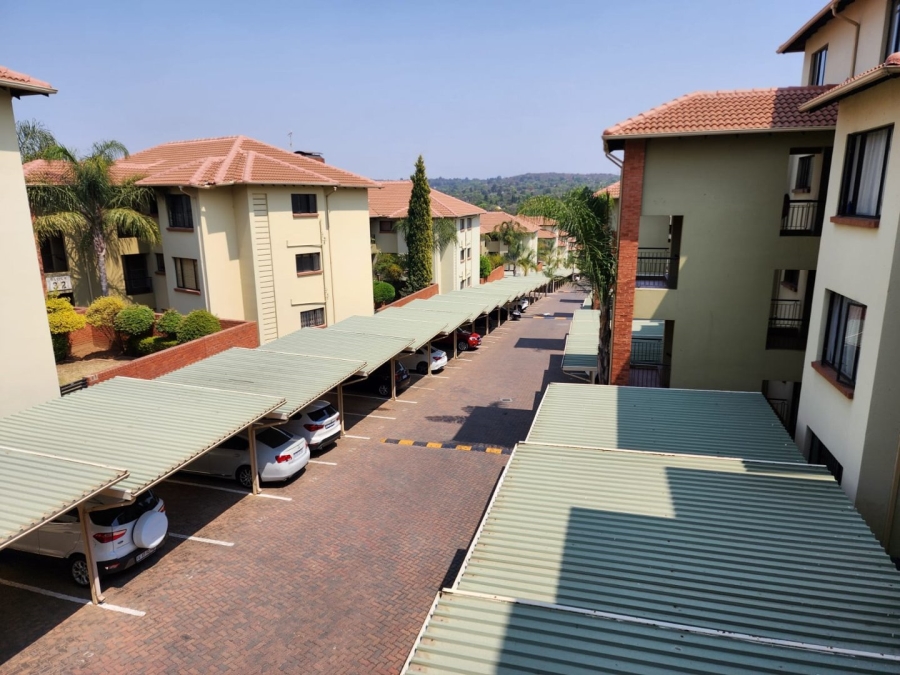2 Bedroom Property for Sale in Sunninghill Gauteng