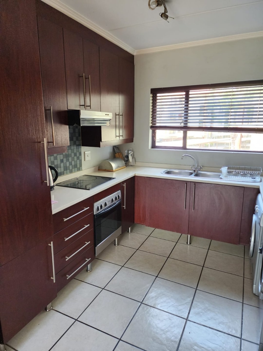2 Bedroom Property for Sale in Sunninghill Gauteng