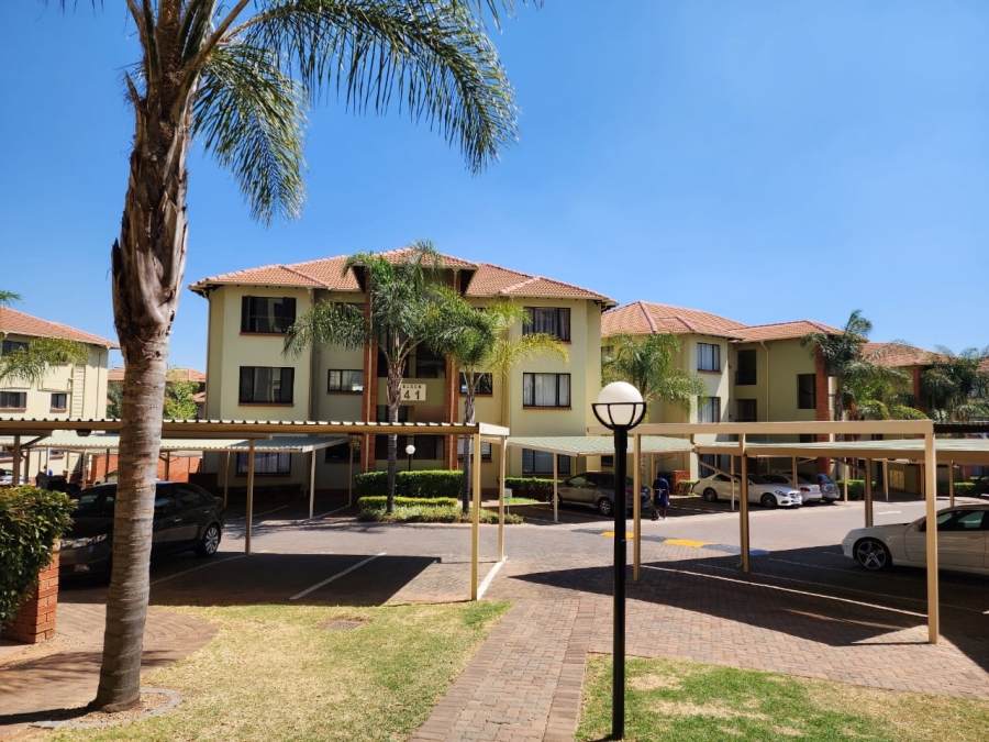 2 Bedroom Property for Sale in Sunninghill Gauteng