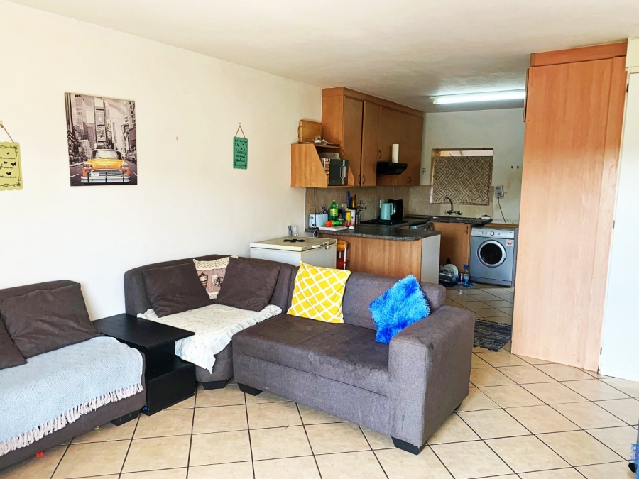 2 Bedroom Property for Sale in Celtisdal Gauteng