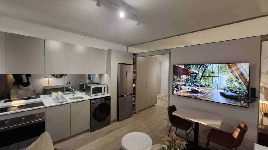 To Let 1 Bedroom Property for Rent in Rosebank Gauteng
