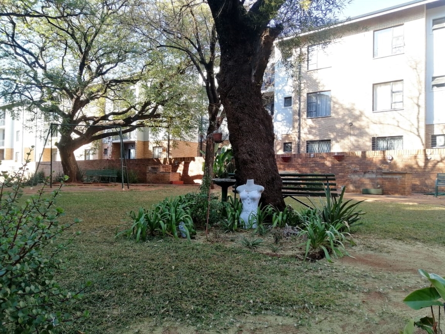 To Let 3 Bedroom Property for Rent in Sinoville Gauteng