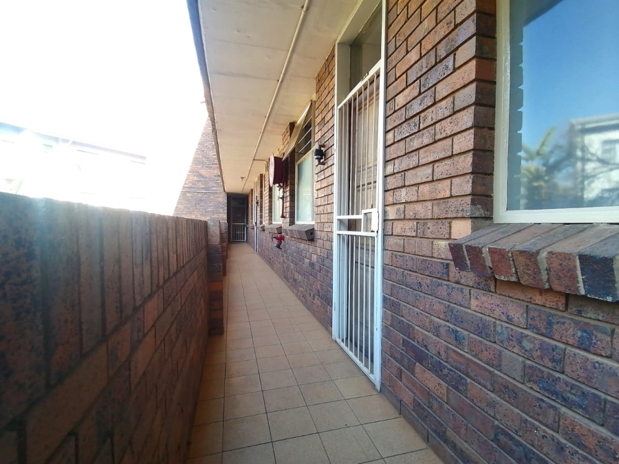 To Let 3 Bedroom Property for Rent in Sinoville Gauteng