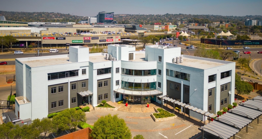  Bedroom Property for Sale in Lynnwood Glen Gauteng
