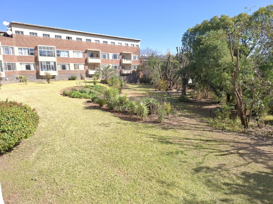 2 Bedroom Property for Sale in Waverley Gauteng