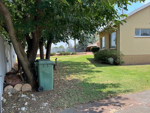 To Let 3 Bedroom Property for Rent in Kibler Park Gauteng