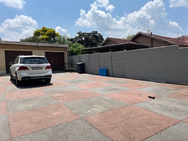 To Let 3 Bedroom Property for Rent in Kibler Park Gauteng