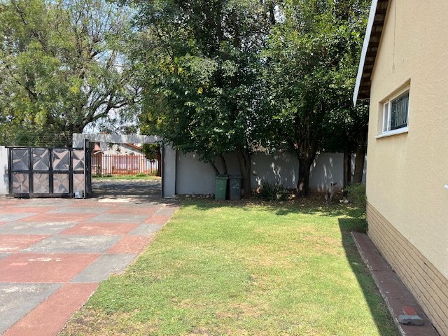To Let 3 Bedroom Property for Rent in Kibler Park Gauteng