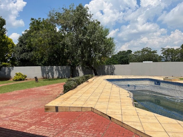 To Let 3 Bedroom Property for Rent in Kibler Park Gauteng
