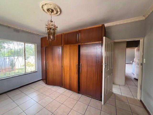 To Let 3 Bedroom Property for Rent in Kibler Park Gauteng