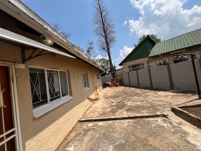 To Let 3 Bedroom Property for Rent in Kibler Park Gauteng