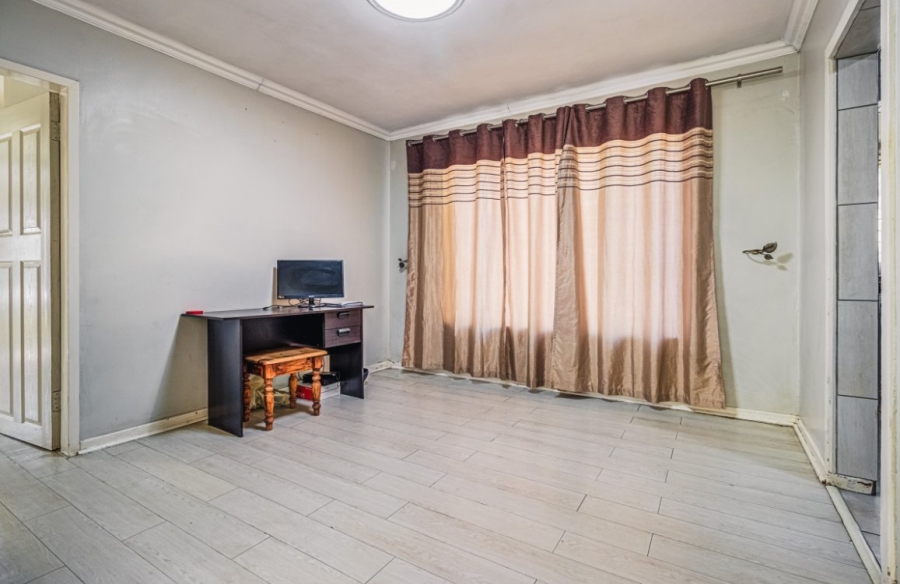 3 Bedroom Property for Sale in Buurendal Gauteng