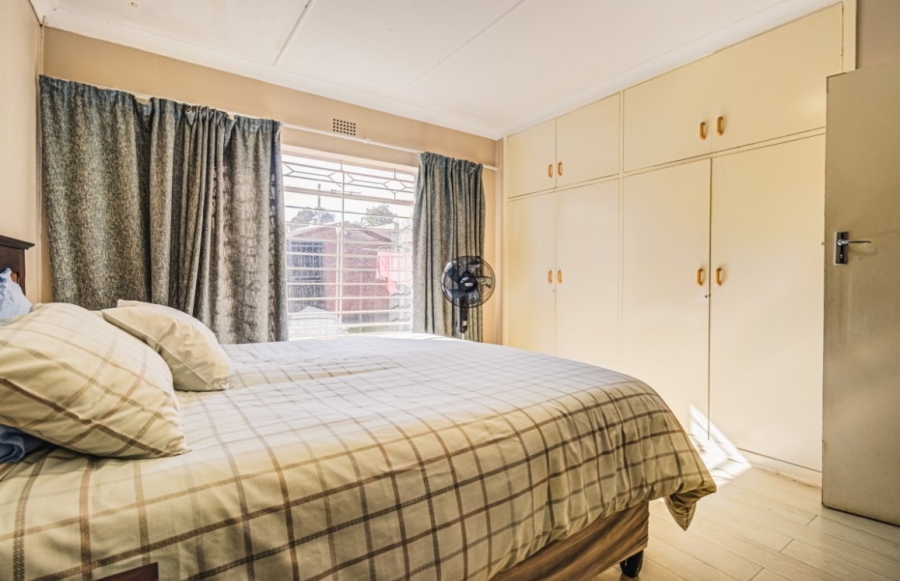 3 Bedroom Property for Sale in Buurendal Gauteng