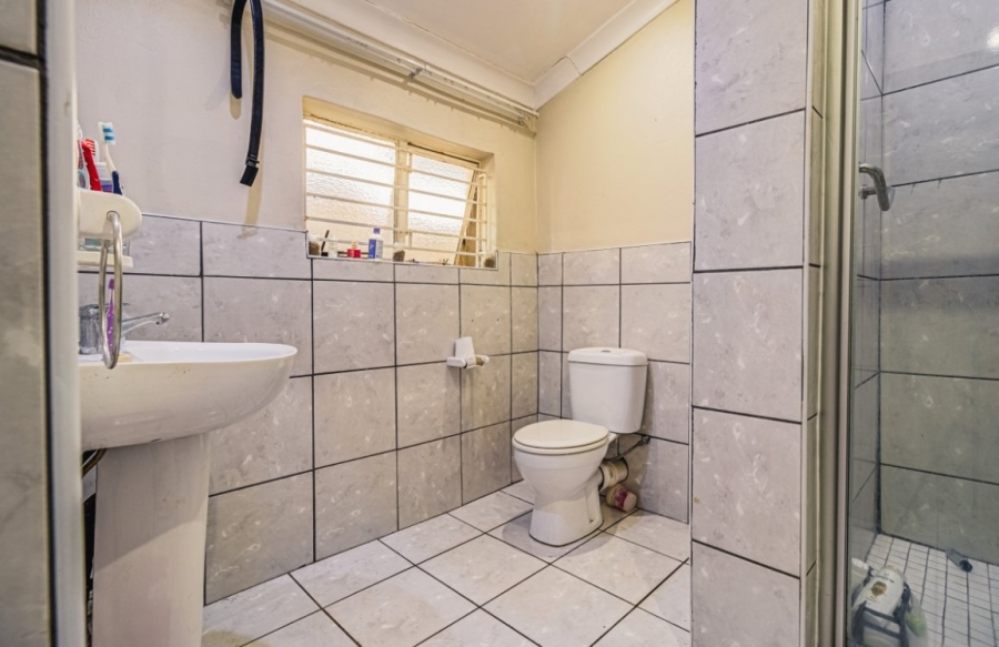 3 Bedroom Property for Sale in Buurendal Gauteng