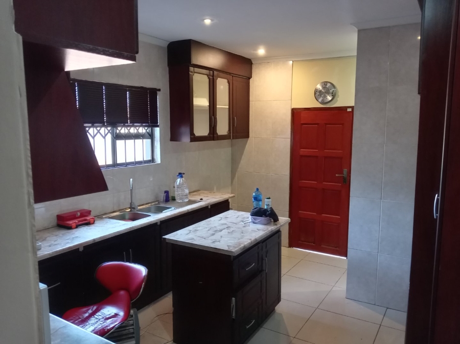 4 Bedroom Property for Sale in Cultura Park Gauteng