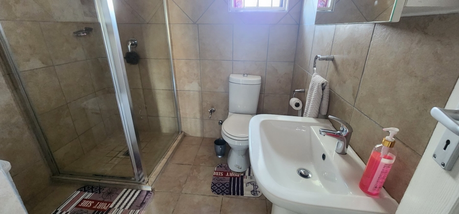 4 Bedroom Property for Sale in Erasmia Gauteng