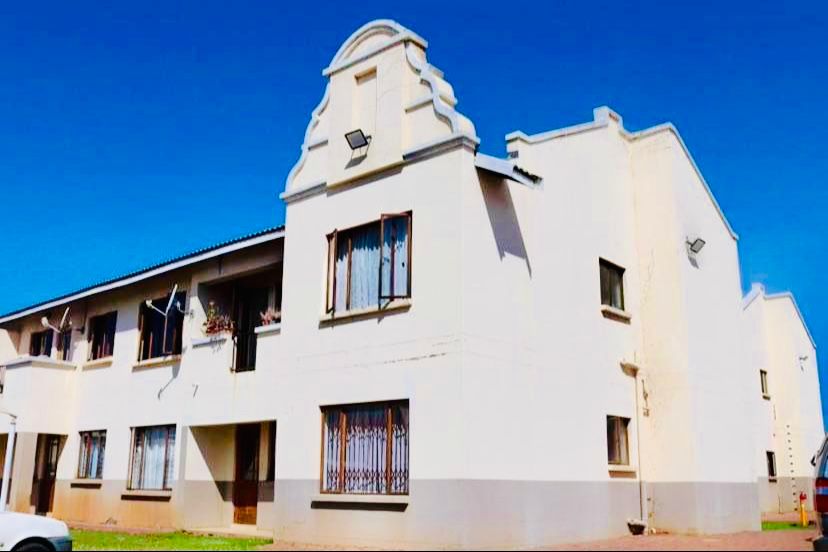 2 Bedroom Property for Sale in Pretoria North Gauteng