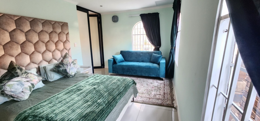 To Let 4 Bedroom Property for Rent in Erasmia Gauteng