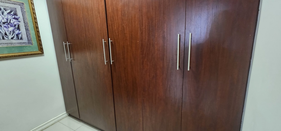 To Let 4 Bedroom Property for Rent in Erasmia Gauteng