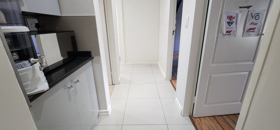 To Let 4 Bedroom Property for Rent in Erasmia Gauteng
