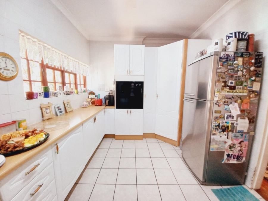 3 Bedroom Property for Sale in Eastleigh Ridge Gauteng
