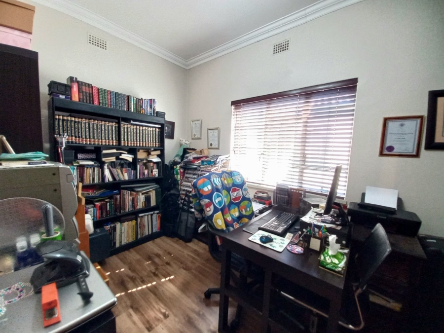 3 Bedroom Property for Sale in Eastleigh Ridge Gauteng