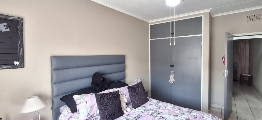 3 Bedroom Property for Sale in Barvallen Gauteng