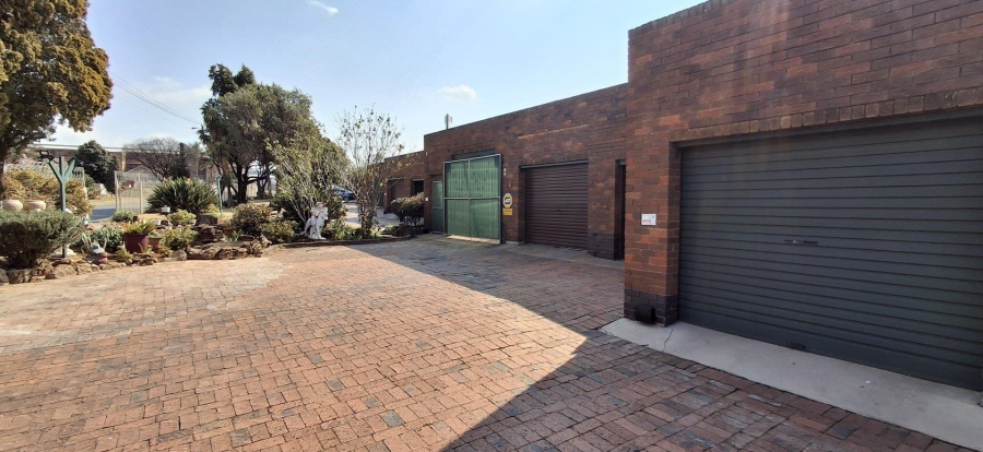 3 Bedroom Property for Sale in Barvallen Gauteng