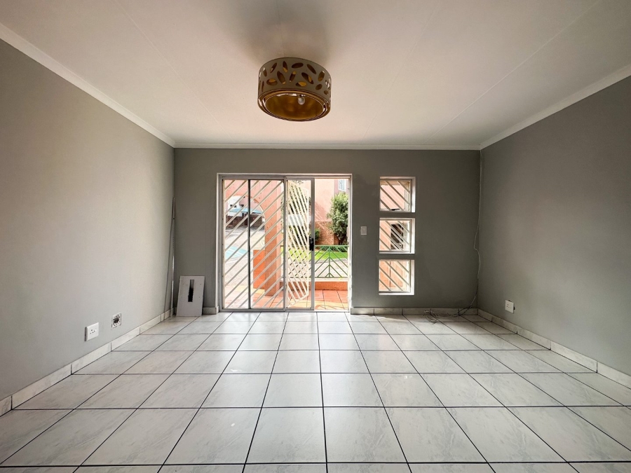 To Let 2 Bedroom Property for Rent in Winchester Hills Gauteng