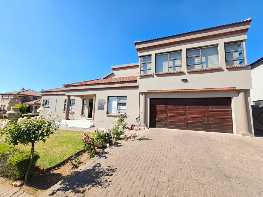 3 Bedroom Property for Sale in Crescent Wood Country Estate Gauteng