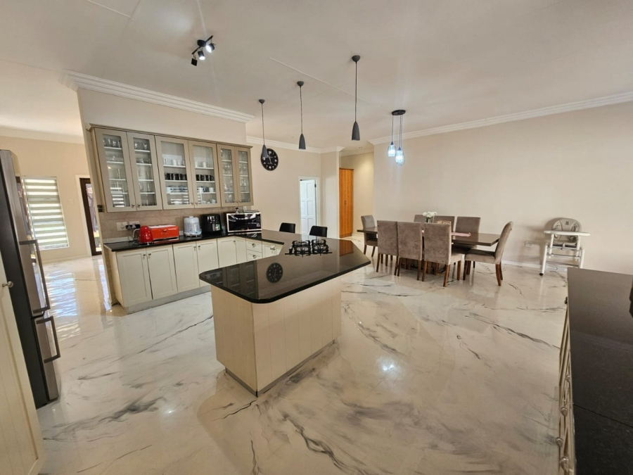 3 Bedroom Property for Sale in Crescent Wood Country Estate Gauteng