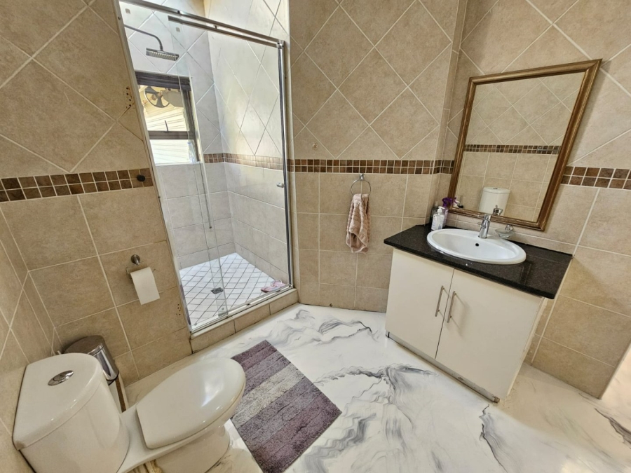 3 Bedroom Property for Sale in Crescent Wood Country Estate Gauteng