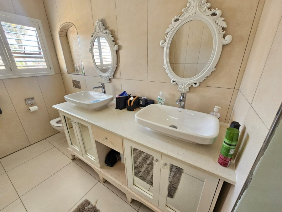 3 Bedroom Property for Sale in Crescent Wood Country Estate Gauteng