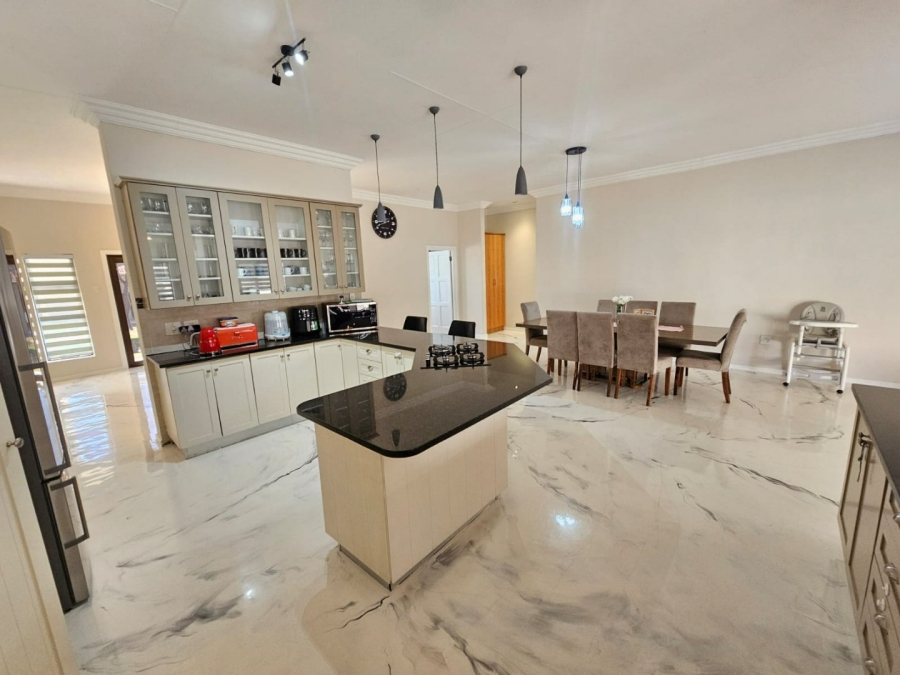 3 Bedroom Property for Sale in Crescent Wood Country Estate Gauteng