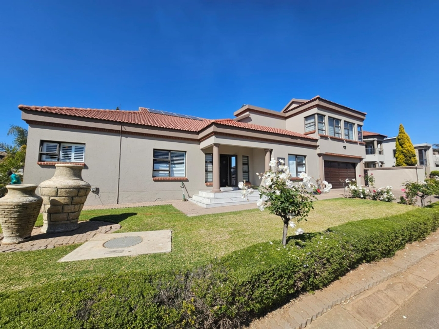 3 Bedroom Property for Sale in Crescent Wood Country Estate Gauteng