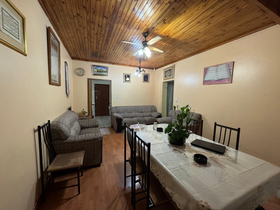 To Let 3 Bedroom Property for Rent in Laudium Ext 2 Gauteng