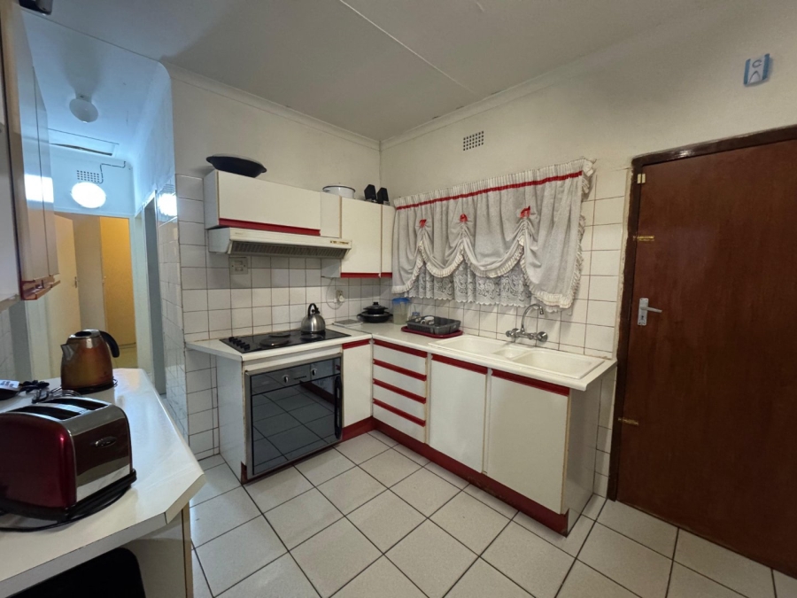 To Let 3 Bedroom Property for Rent in Laudium Ext 2 Gauteng