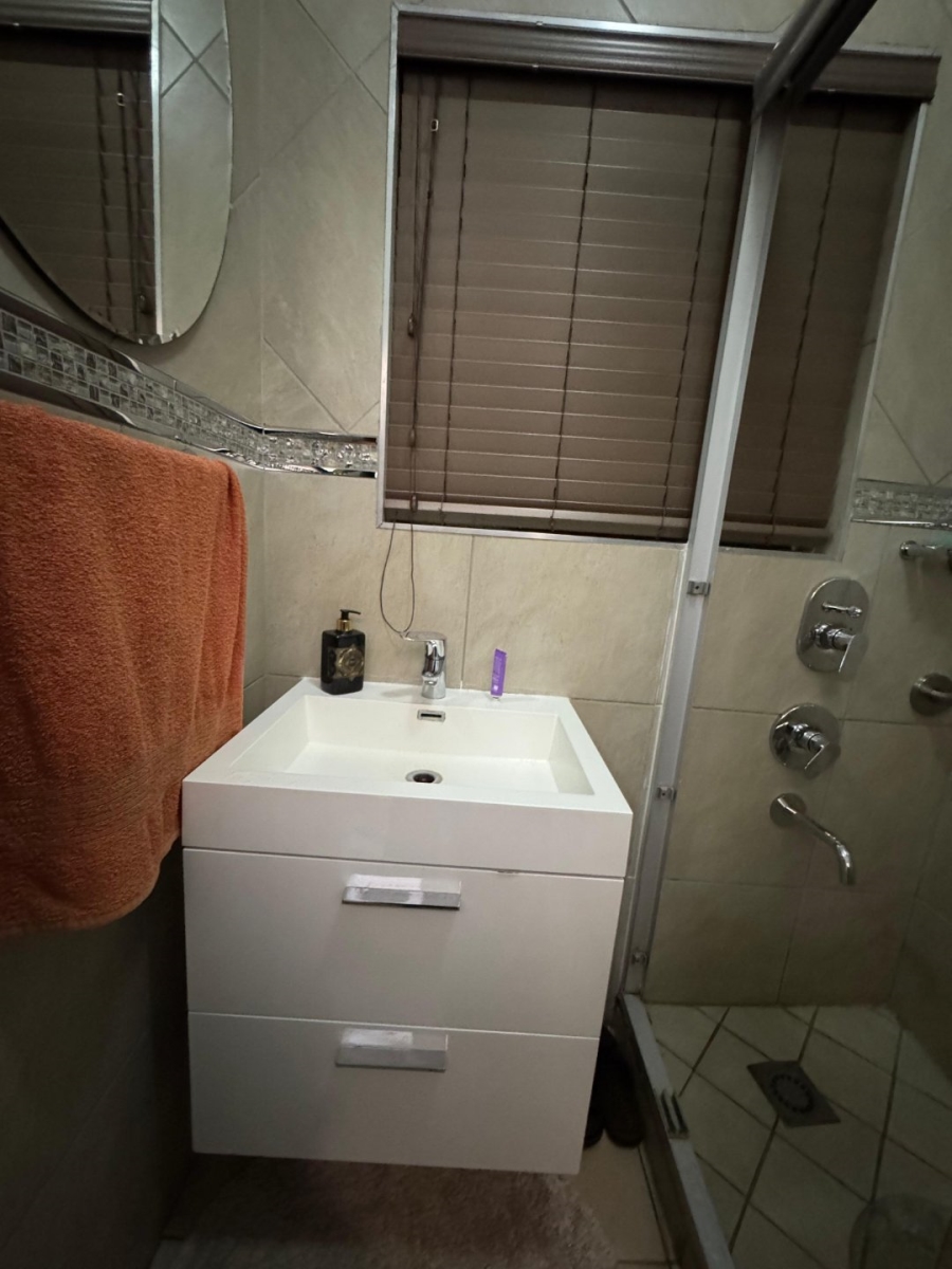 To Let 3 Bedroom Property for Rent in Laudium Ext 2 Gauteng